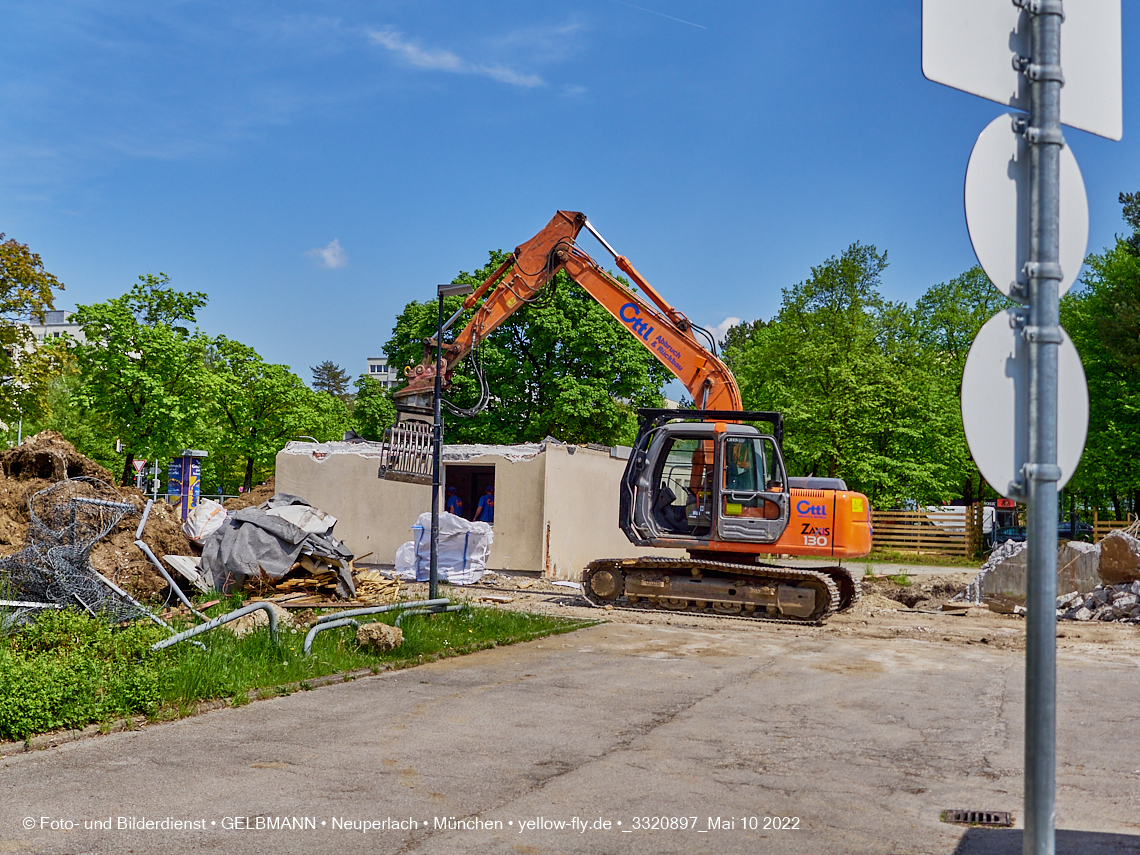 10.05.2022 - Baustelle am Haus für Kinder in Neuperlach